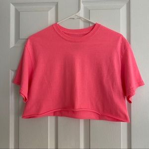 Neon highlighter pink cropped t shirt